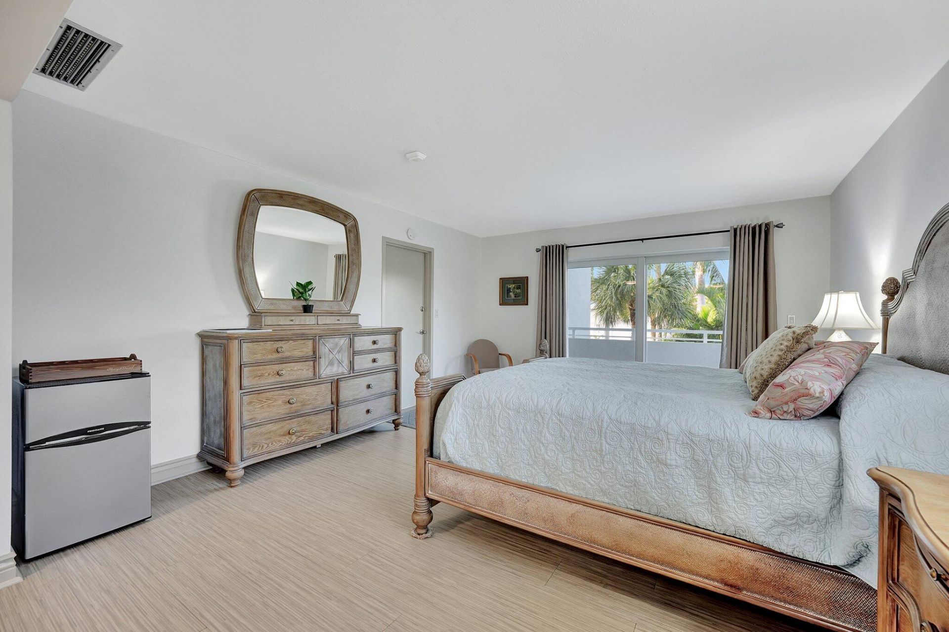 3212 NE 12th Street, Unit 201, Pompano Beach, FL 33062 Photo