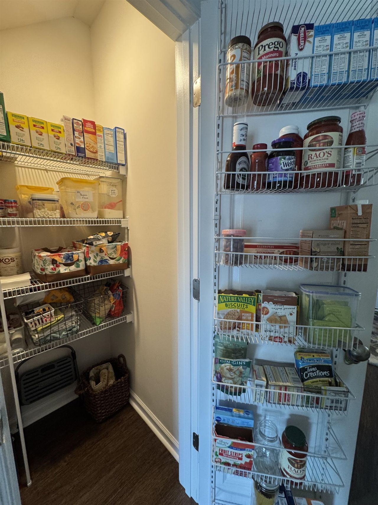 131 Machrie Loop  Photo 11