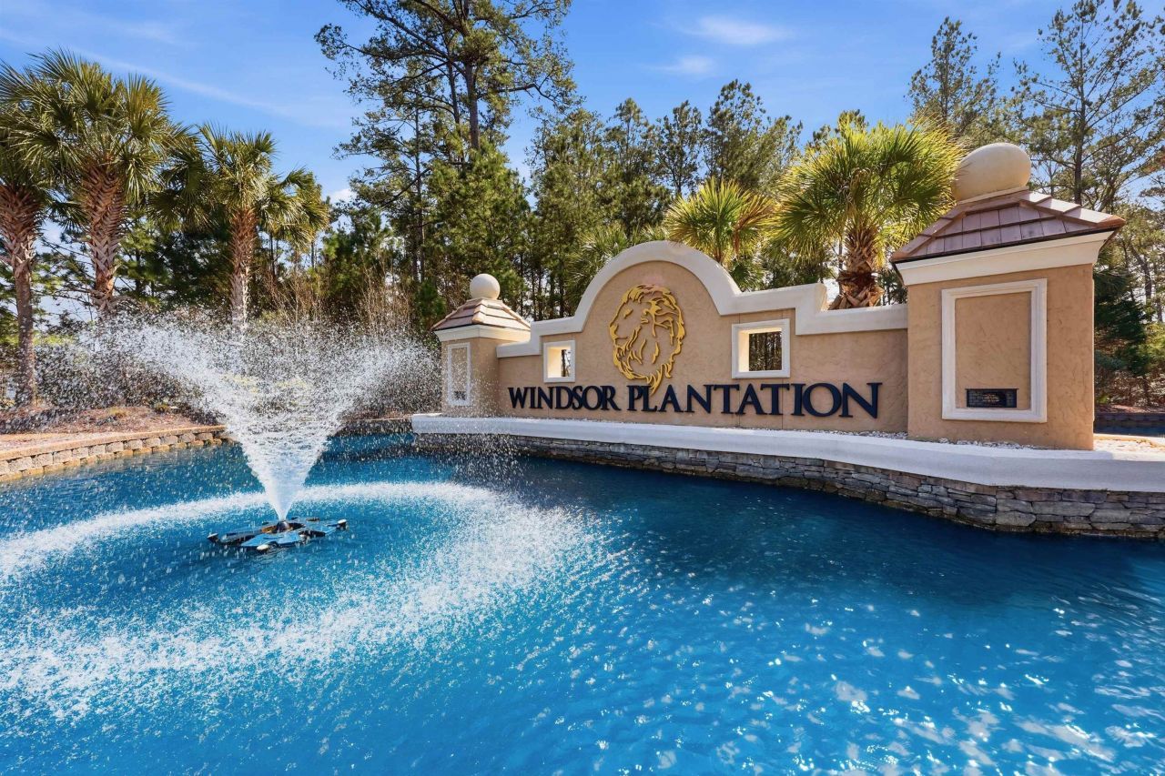 131 Machrie Loop Photo 13