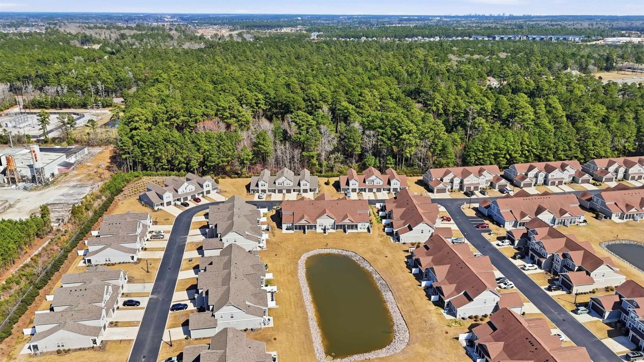 131 Machrie Loop Photo 16