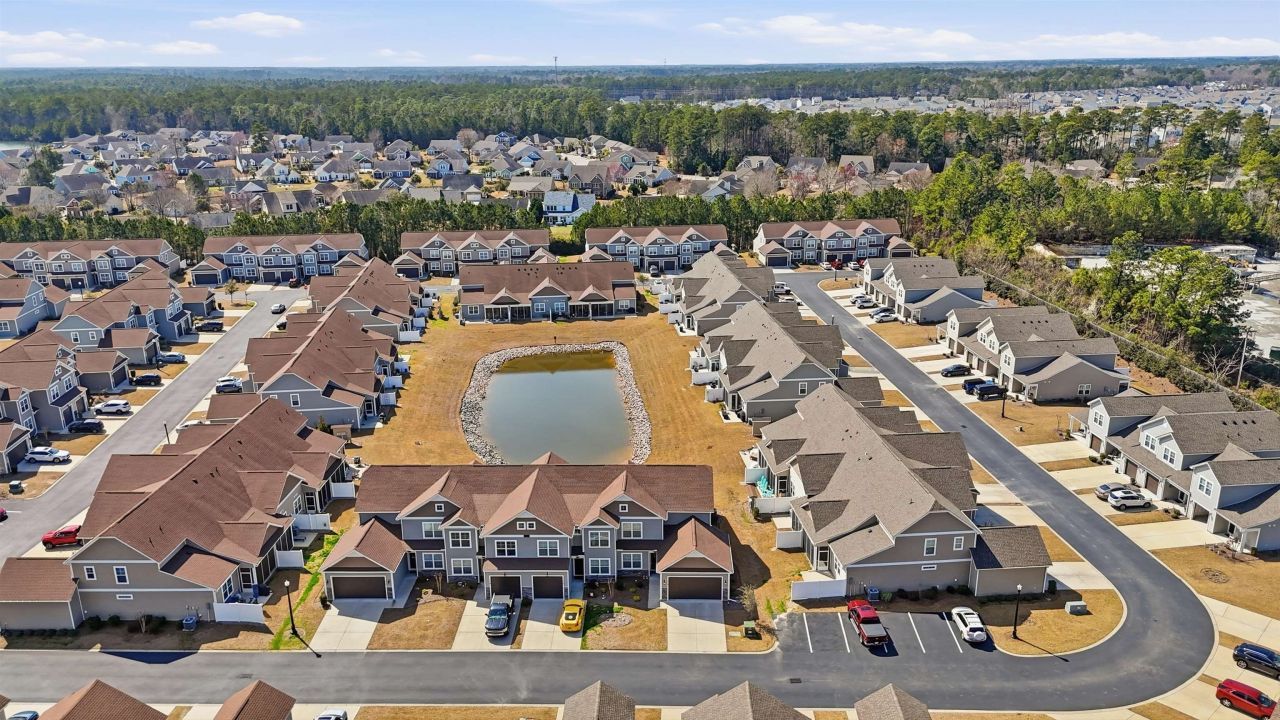 131 Machrie Loop Photo 17