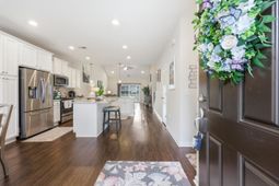 131 Machrie Loop photo 4