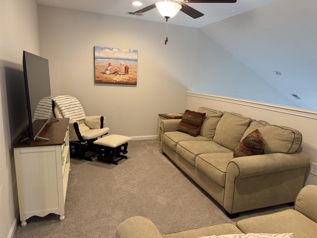 131 Machrie Loop  Photo 30