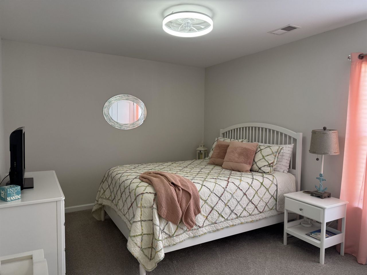 131 Machrie Loop  Photo 33