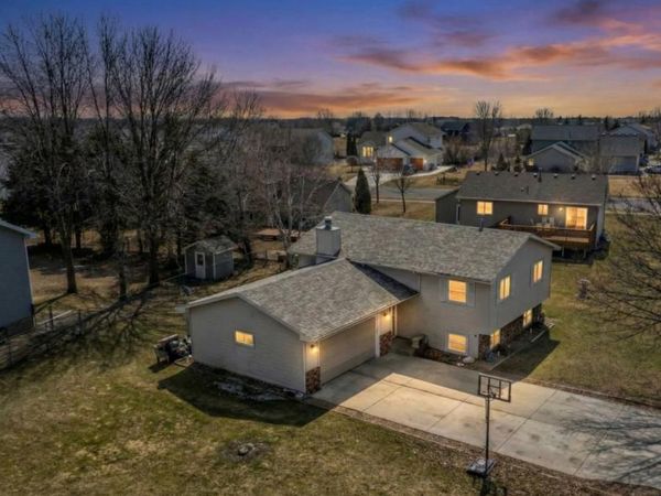 15720 Cicerone Path, Rosemount, MN 55068