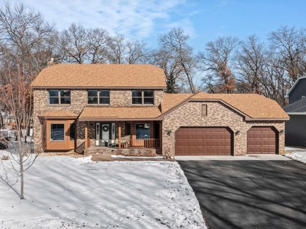 115 Woodridge Lane, Lino Lakes, MN 55014
