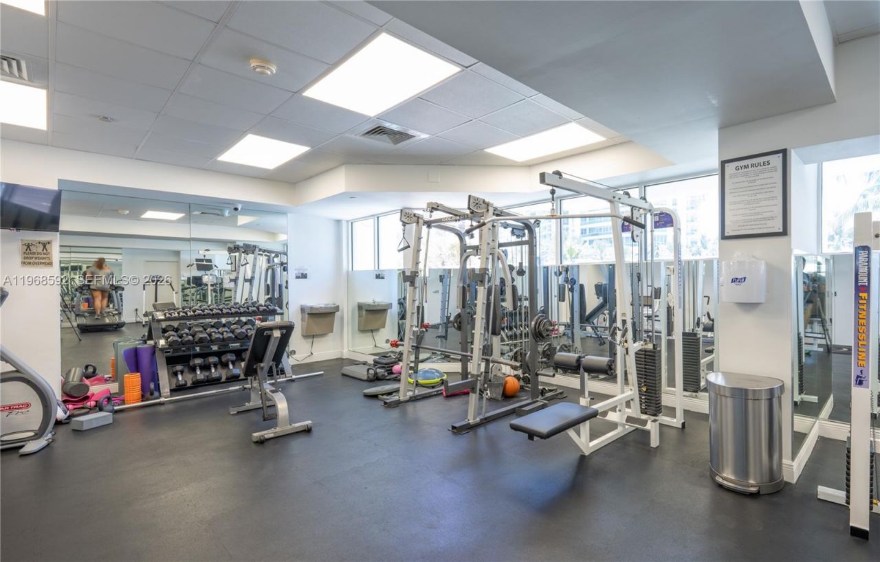 5900 Collins Ave , Unit 1401, Miami Beach, FL 33140 Photo