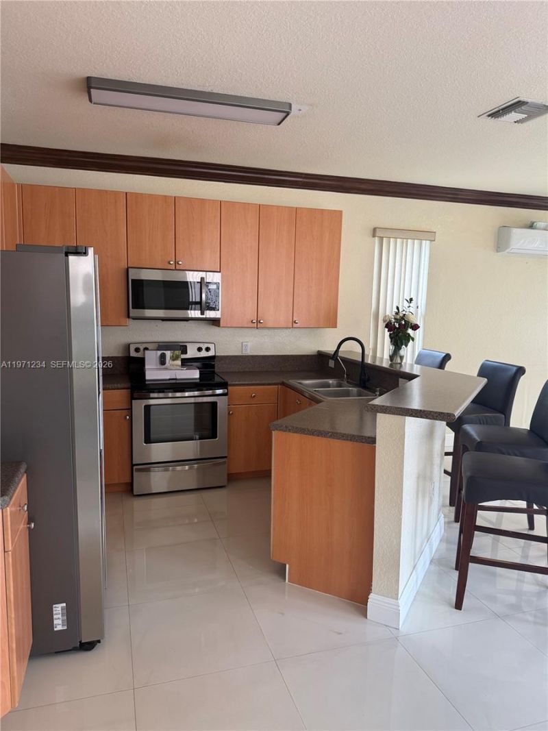 3951 NE 13th Dr, Homestead, FL 33033 Photo