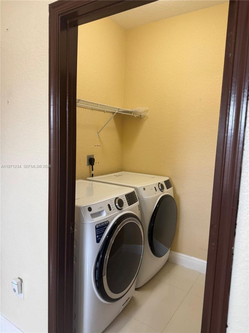 3951 NE 13th Dr, Homestead, FL 33033 Photo