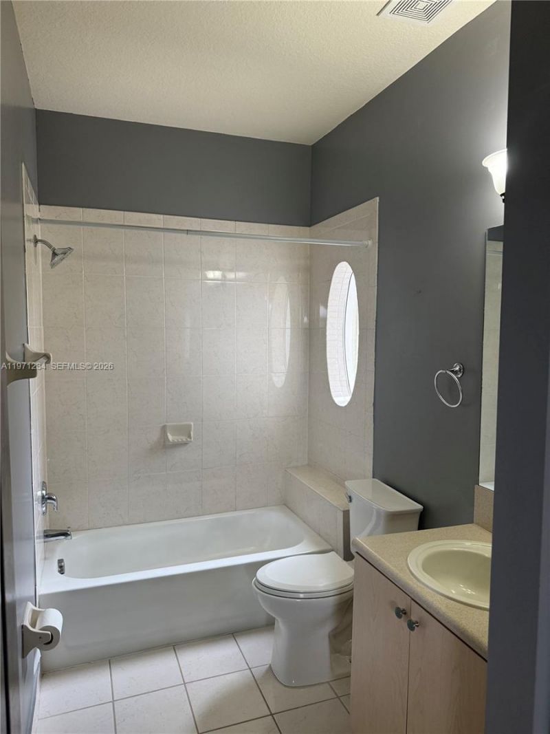 3951 NE 13th Dr, Homestead, FL 33033 Photo