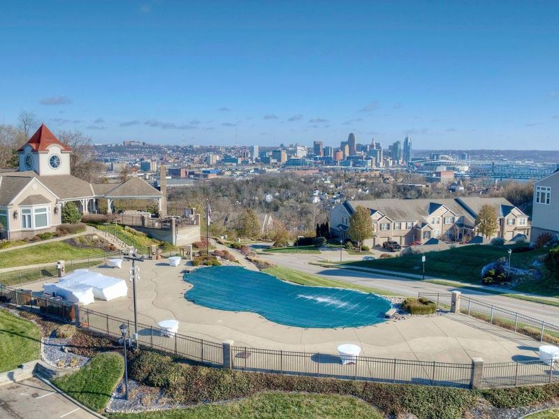 379 Southwind Lane, Ludlow, KY 41016 Photo 1