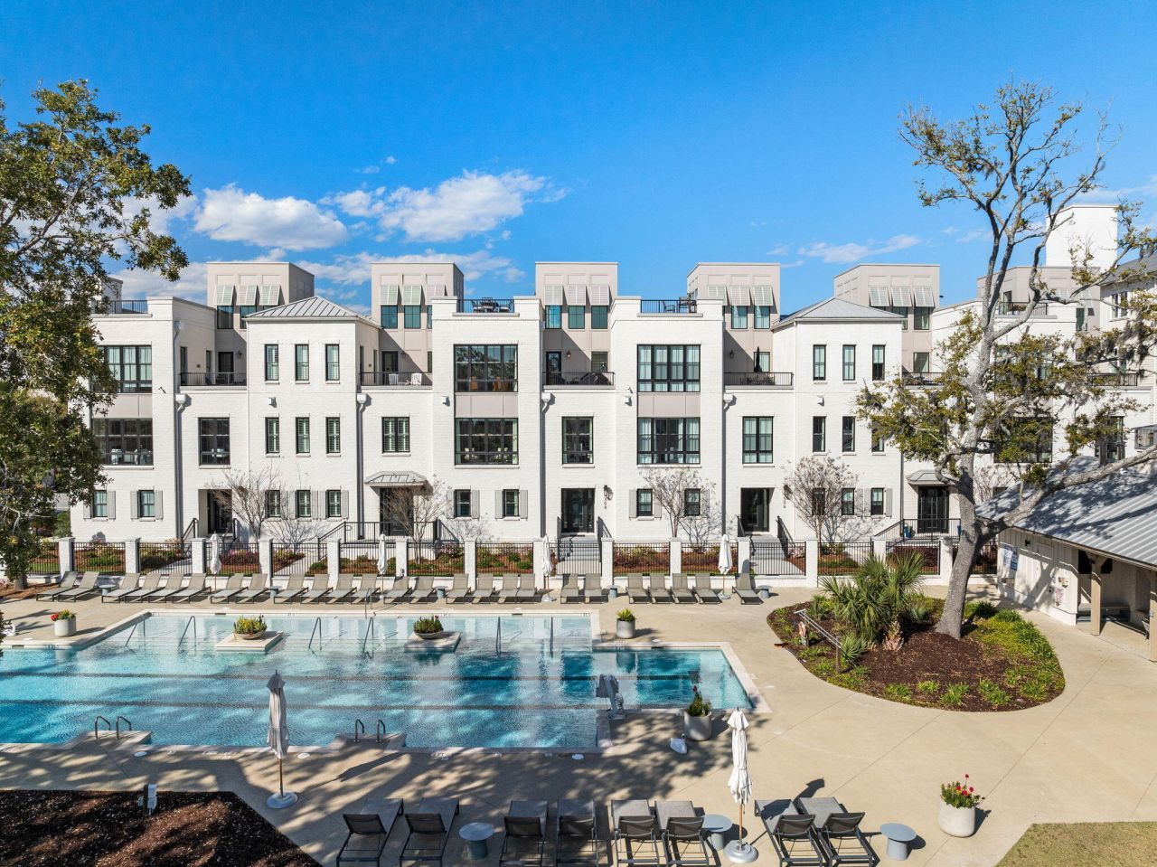 508 Helmsman Street Photo 35