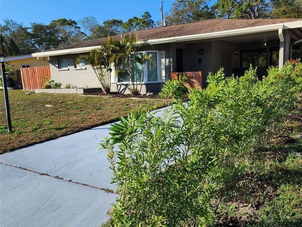 3925 OMEGA LANE, SARASOTA, FL 34235