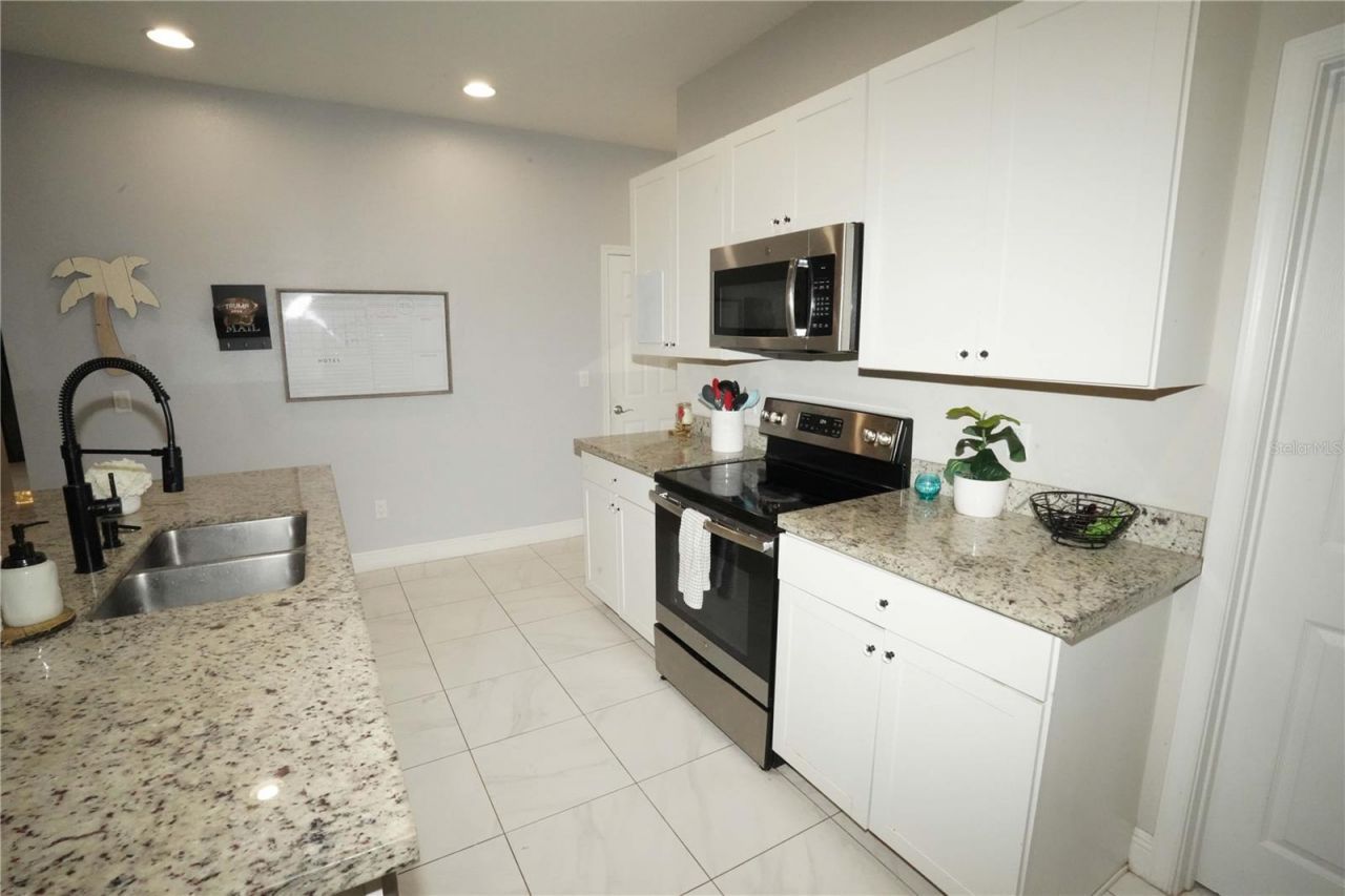 1271 NW Leonardo Circle, Port Saint Lucie, FL 34986 Photo