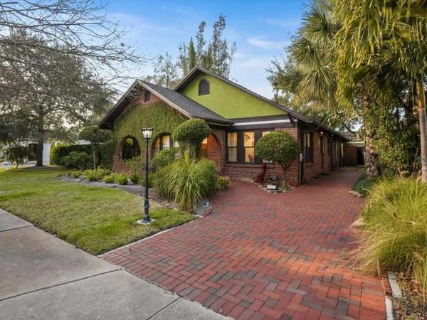 2313 W BRISTOL AVENUE, TAMPA, FL 33609