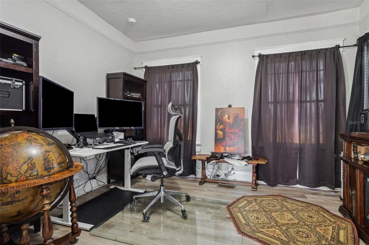 1018 E Columbus Drive, Tampa, FL 33605 Photo