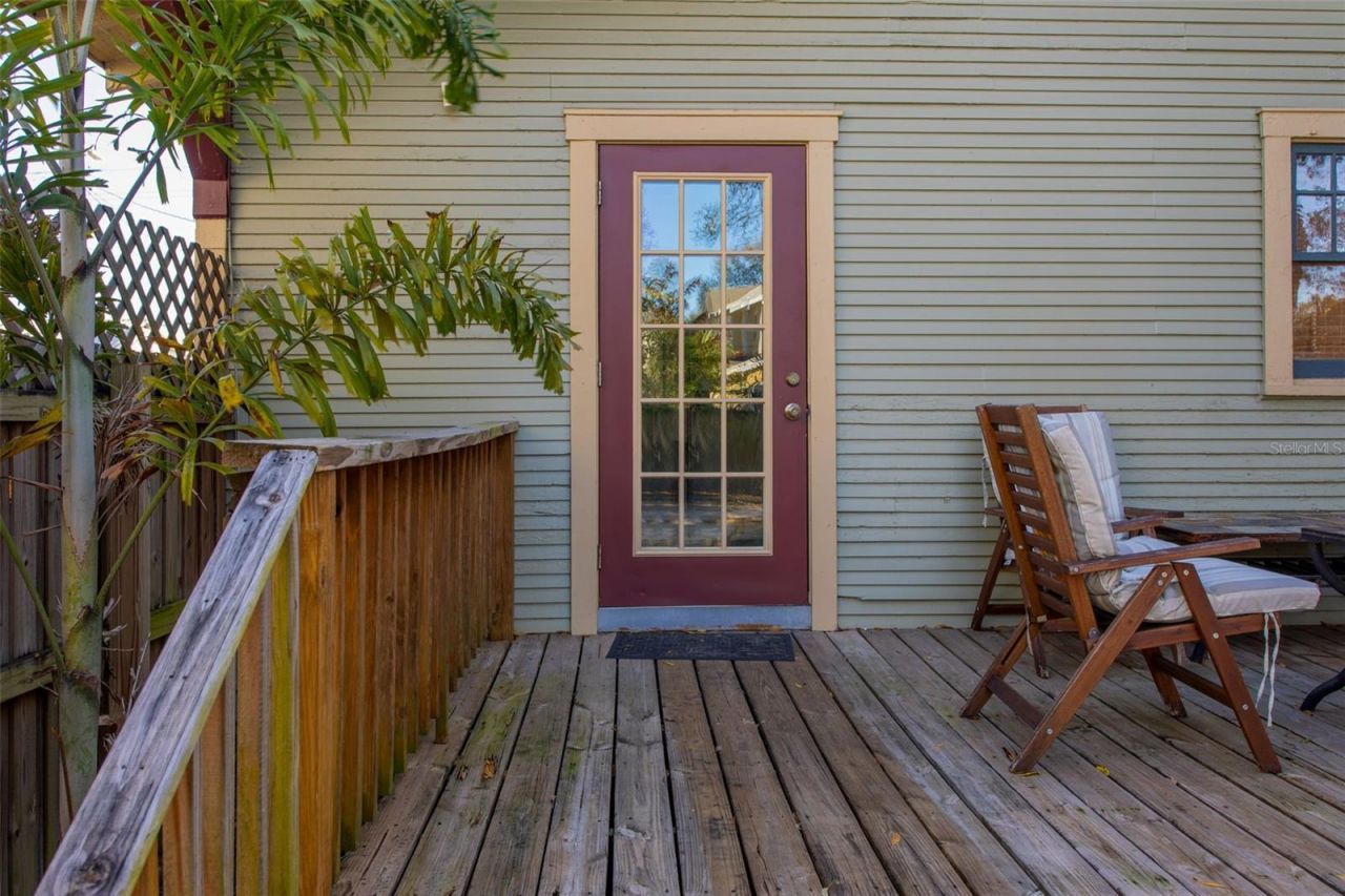 1018 E Columbus Drive , Tampa, FL 33605 Photo