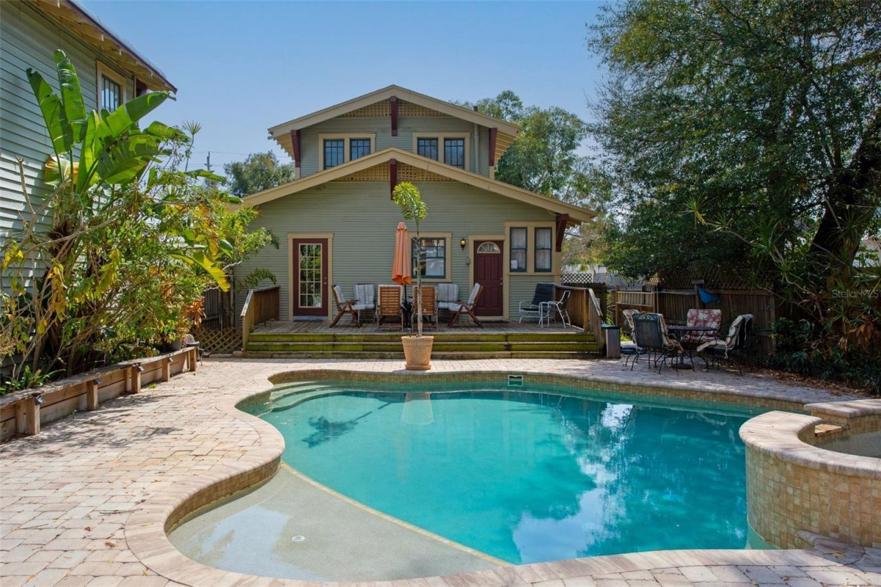 1018 E Columbus Drive, Tampa, FL 33605 Photo