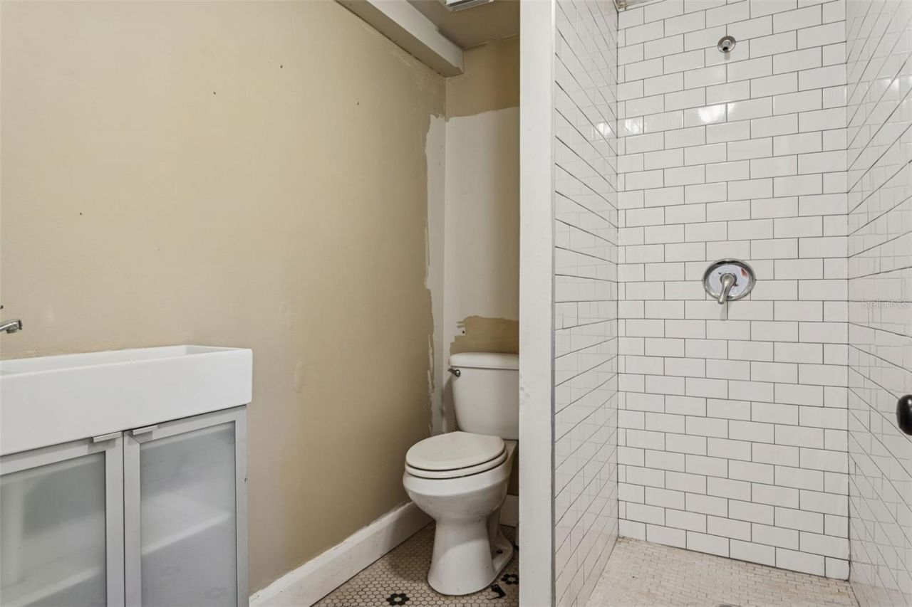 1018 E Columbus Drive , Tampa, FL 33605 Photo