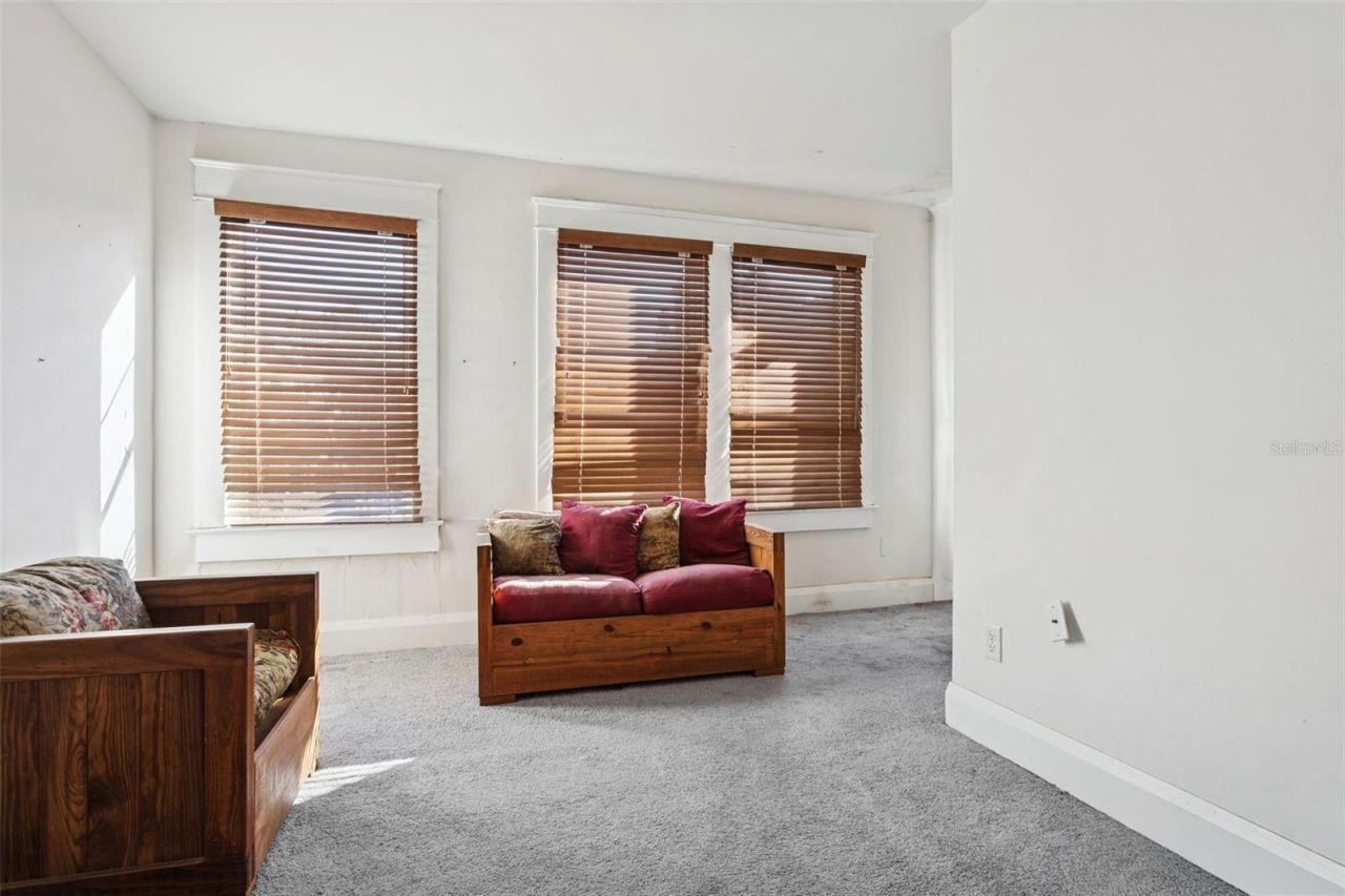 1018 E Columbus Drive , Tampa, FL 33605 Photo