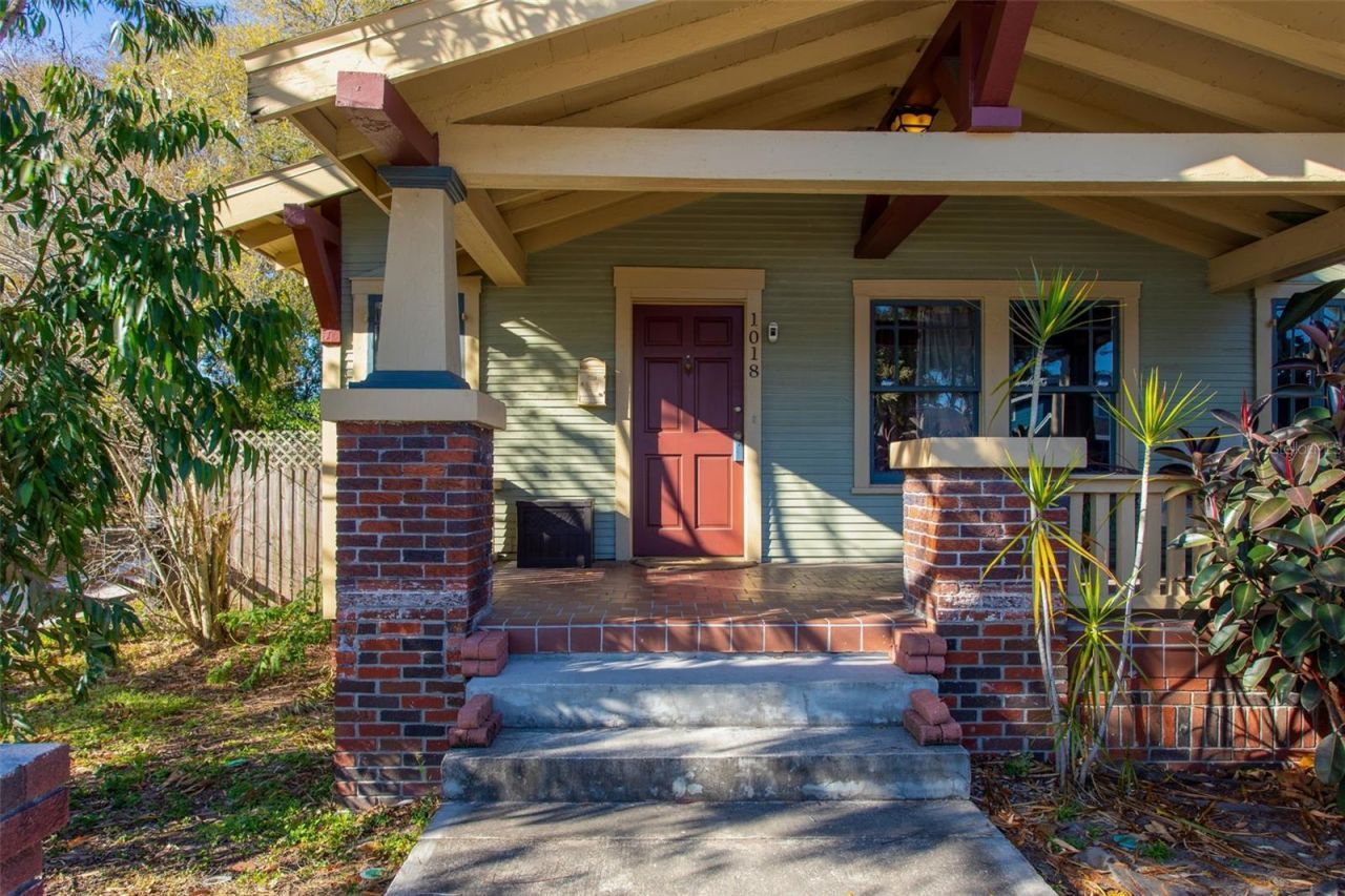1018 E Columbus Drive , Tampa, FL 33605 Photo
