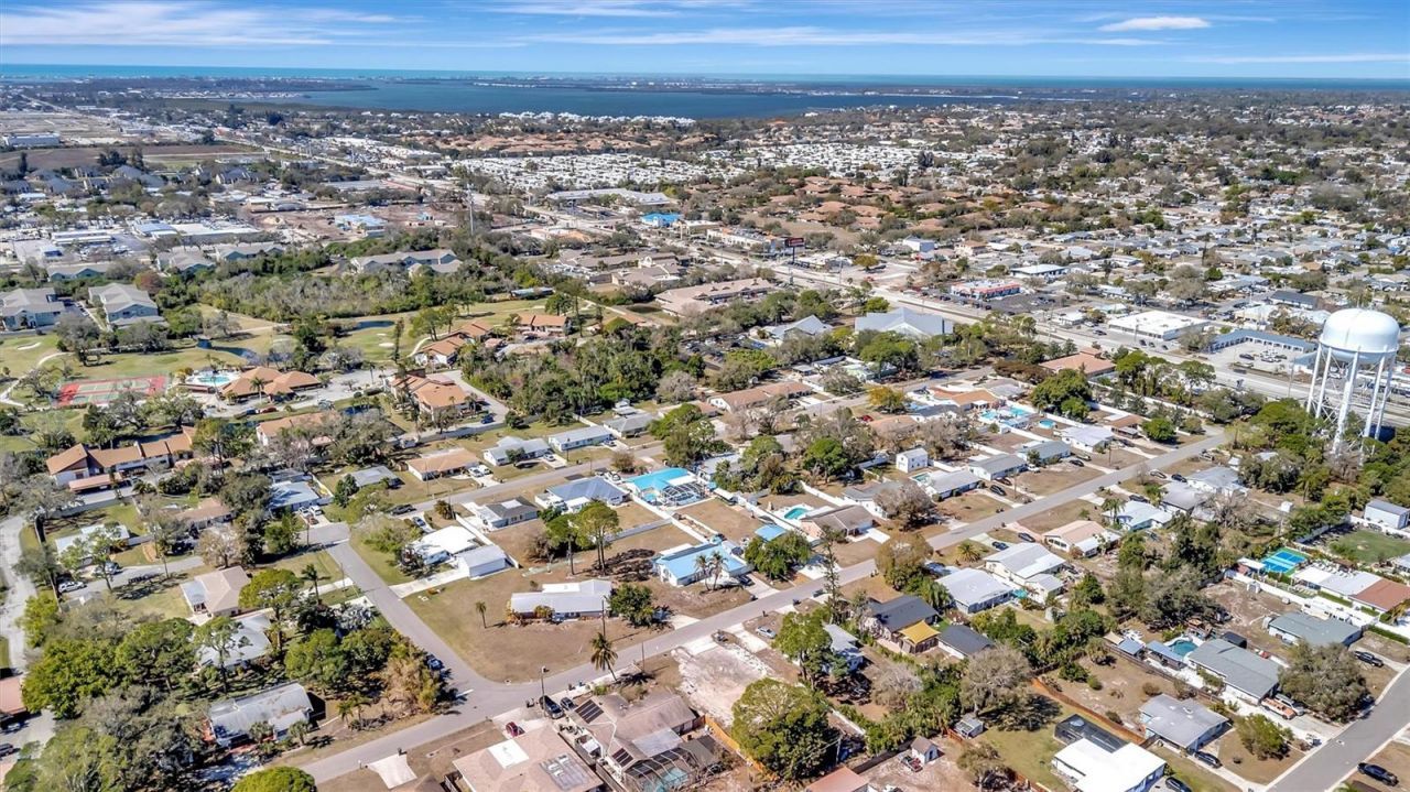 4519 60th Street W, Bradenton, FL 34210 Photo