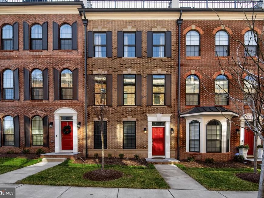 620 Leigh Way, Oxon Hill, MD 20745 Main Photo