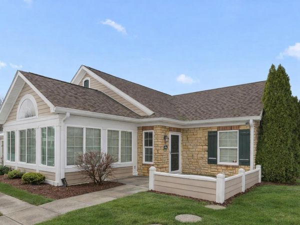 2340 Allison Circle, Valparaiso, IN 46383