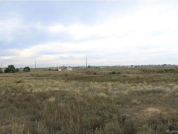 105 S Birchwood Drive , Pueblo, CO 81007