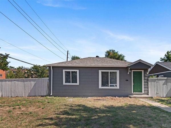 1390 Alton Street , Aurora, CO 80010