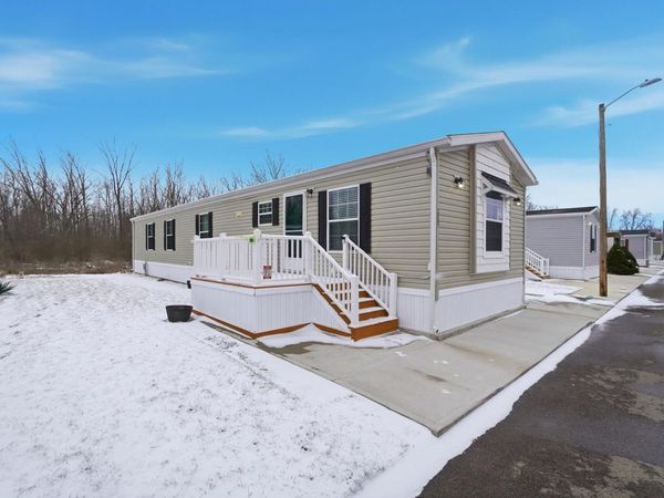 289 Redwood Drive, Marysville, OH 43040