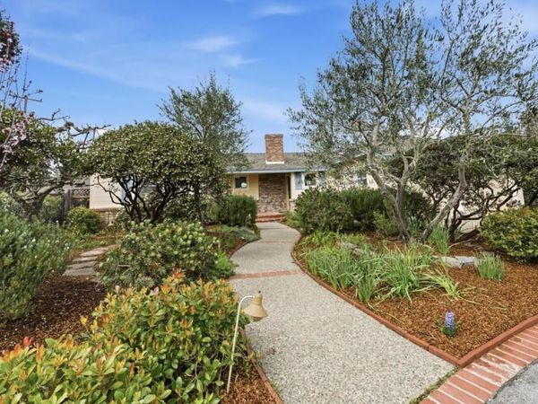 8 Patricia Place, Menlo Park, CA 94025