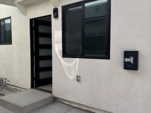 4134 Leimert Boulevard, Unit 1/2, Los Angeles, CA 90008