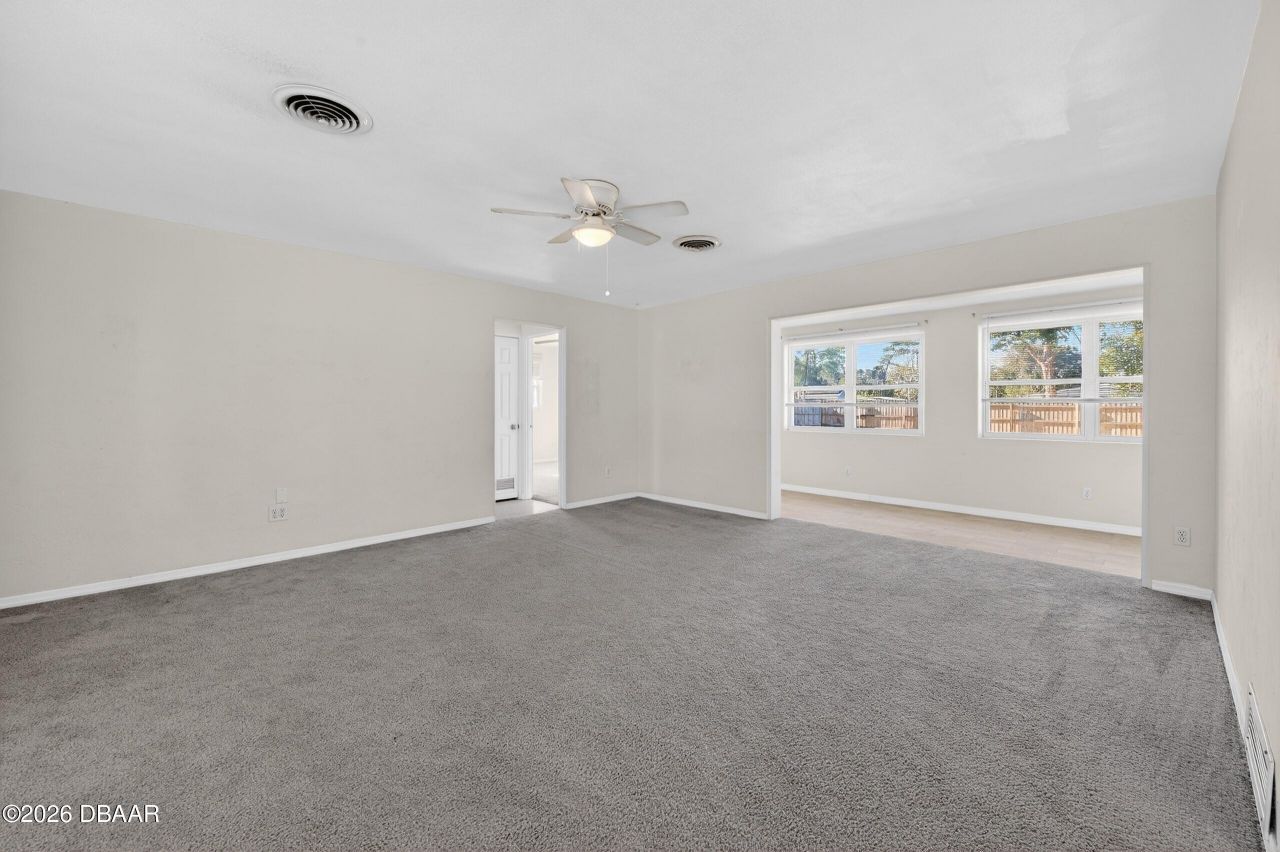 123 W Ocean Avenue, Edgewater, FL 32132 Photo