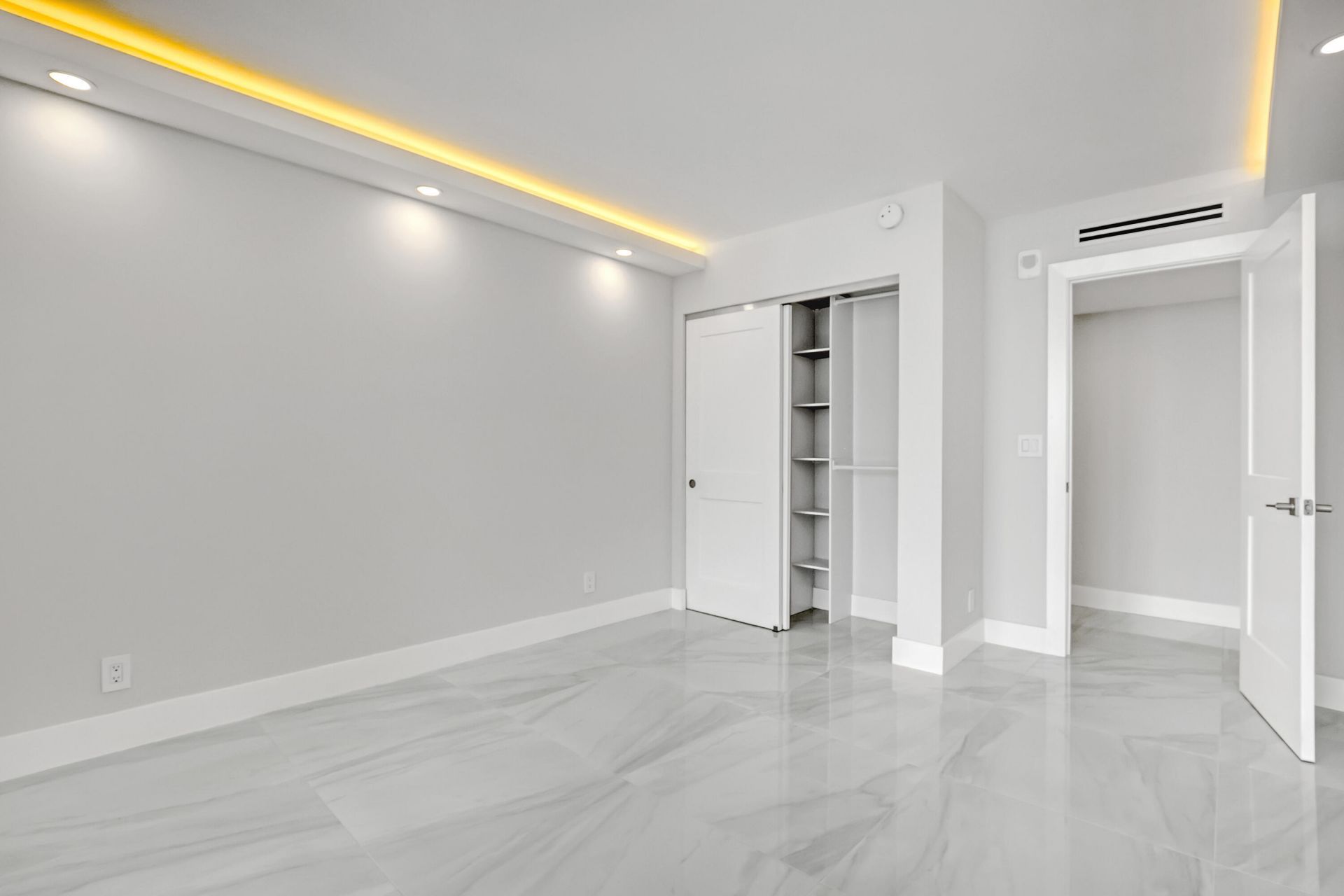 3610 S Ocean 508 Boulevard S, Unit 508, South Palm Beach, FL 33480 Photo