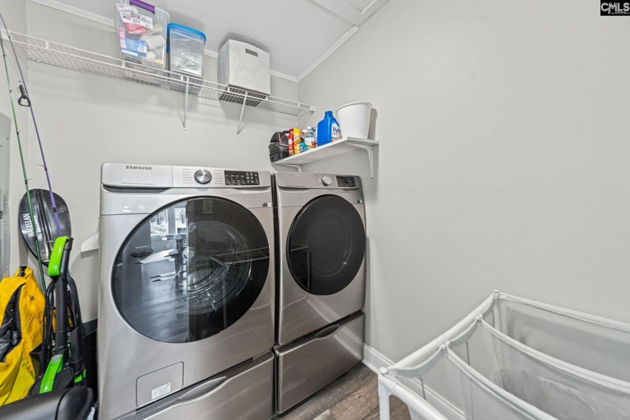 111 Berry Street Photo 12