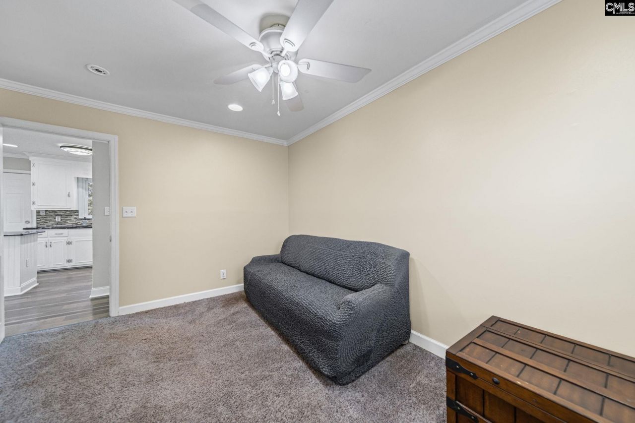 111 Berry Street Photo 18