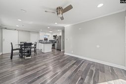 111 Berry Street photo 4