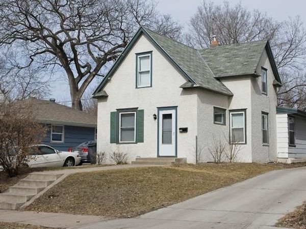 2309 Cole Avenue SE, Minneapolis, MN 55414