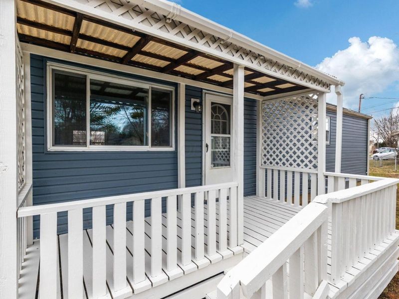 586 Mowrer Road, Circleville, OH 43113 Photo 8