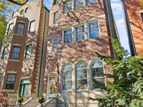 2852 N Damen Avenue, Unit 1, Chicago, IL 60618