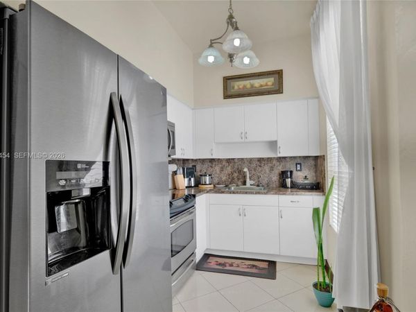 7400 W 20th Ave, Unit 402, Hialeah, FL 33016