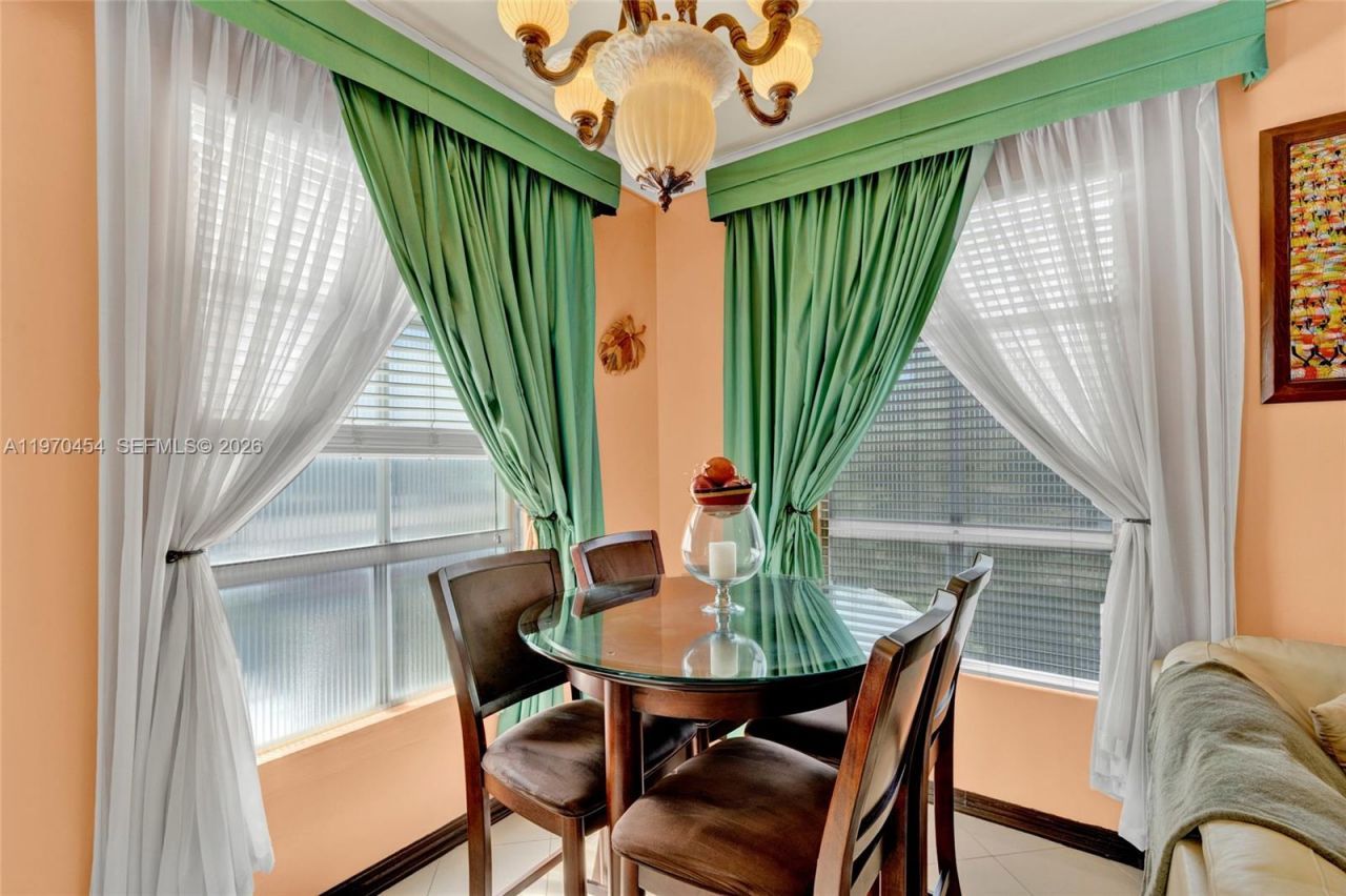 7400 W 20th Ave, Unit 402, Hialeah, FL 33016 Photo