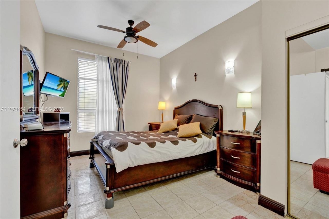 7400 W 20th Ave, Unit 402, Hialeah, FL 33016 Photo