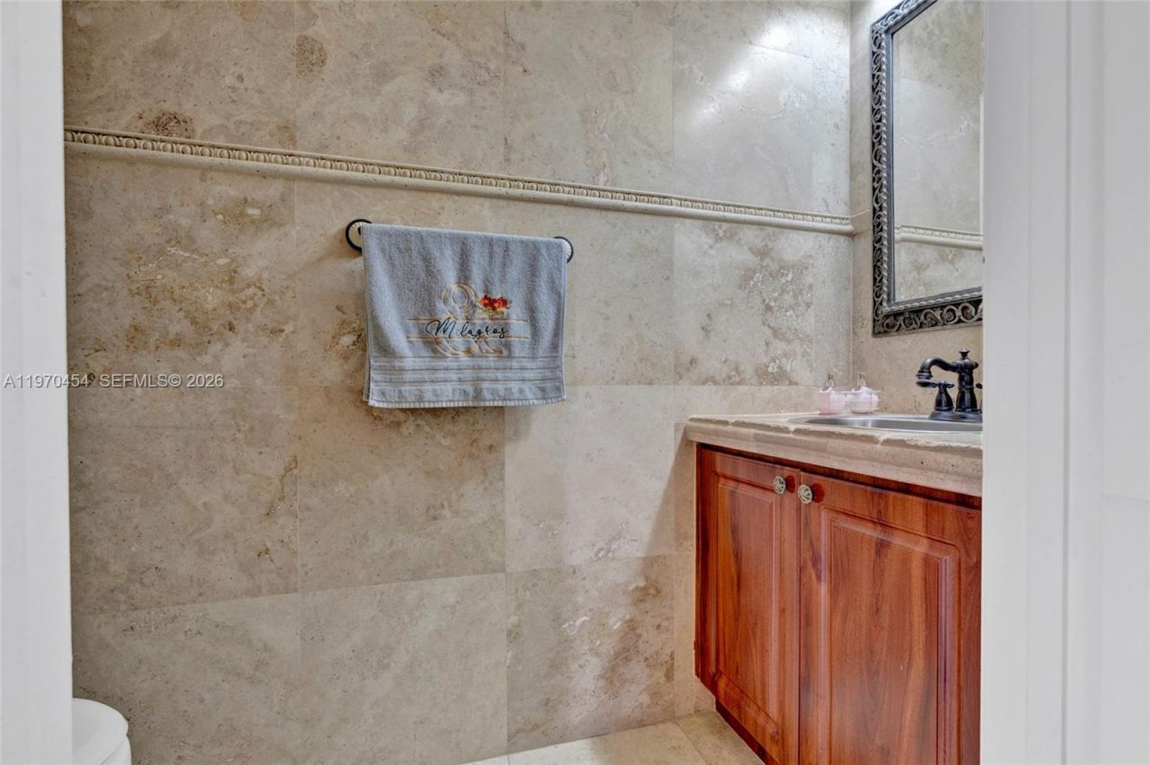 7400 W 20th Ave, Unit 402, Hialeah, FL 33016 Photo