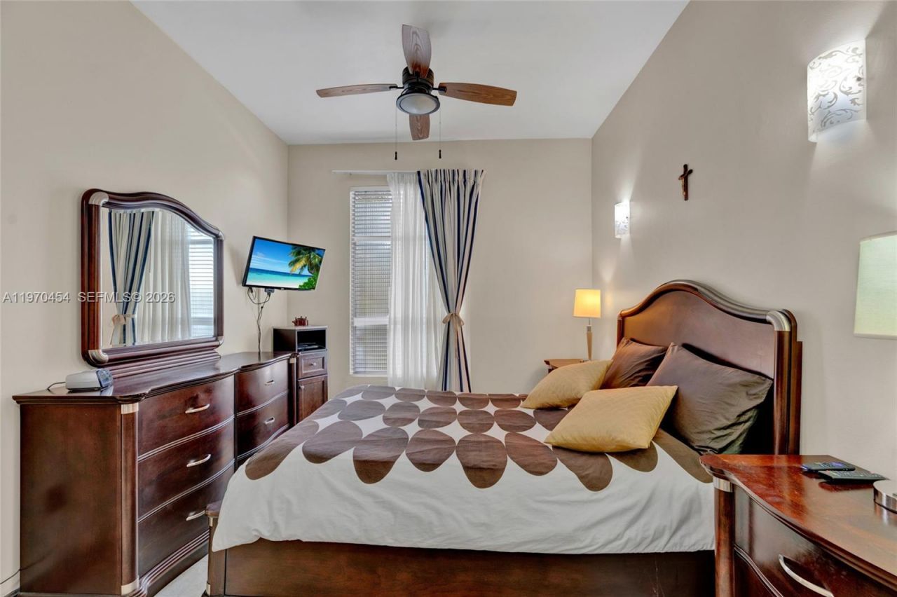 7400 W 20th Ave, Unit 402, Hialeah, FL 33016 Photo