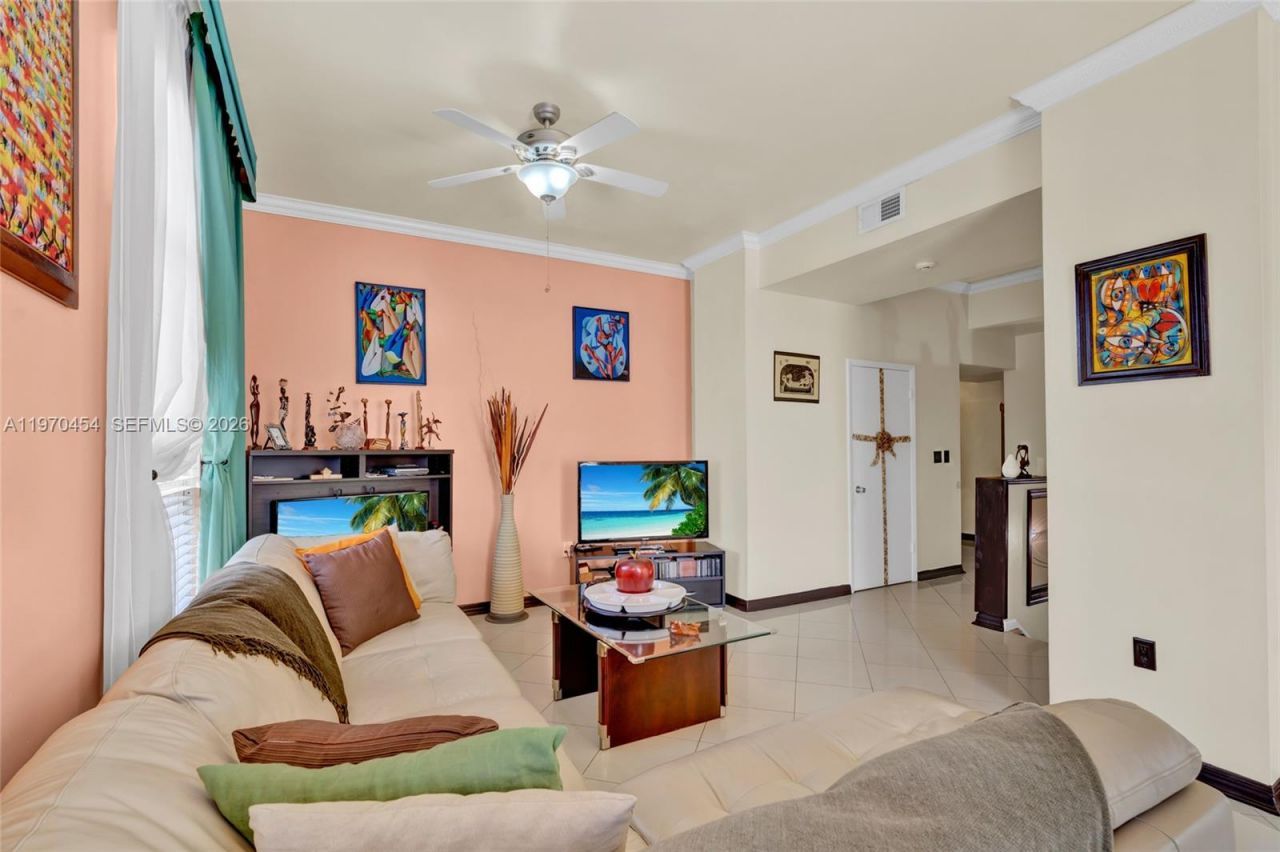 7400 W 20th Ave, Unit 402, Hialeah, FL 33016 Photo