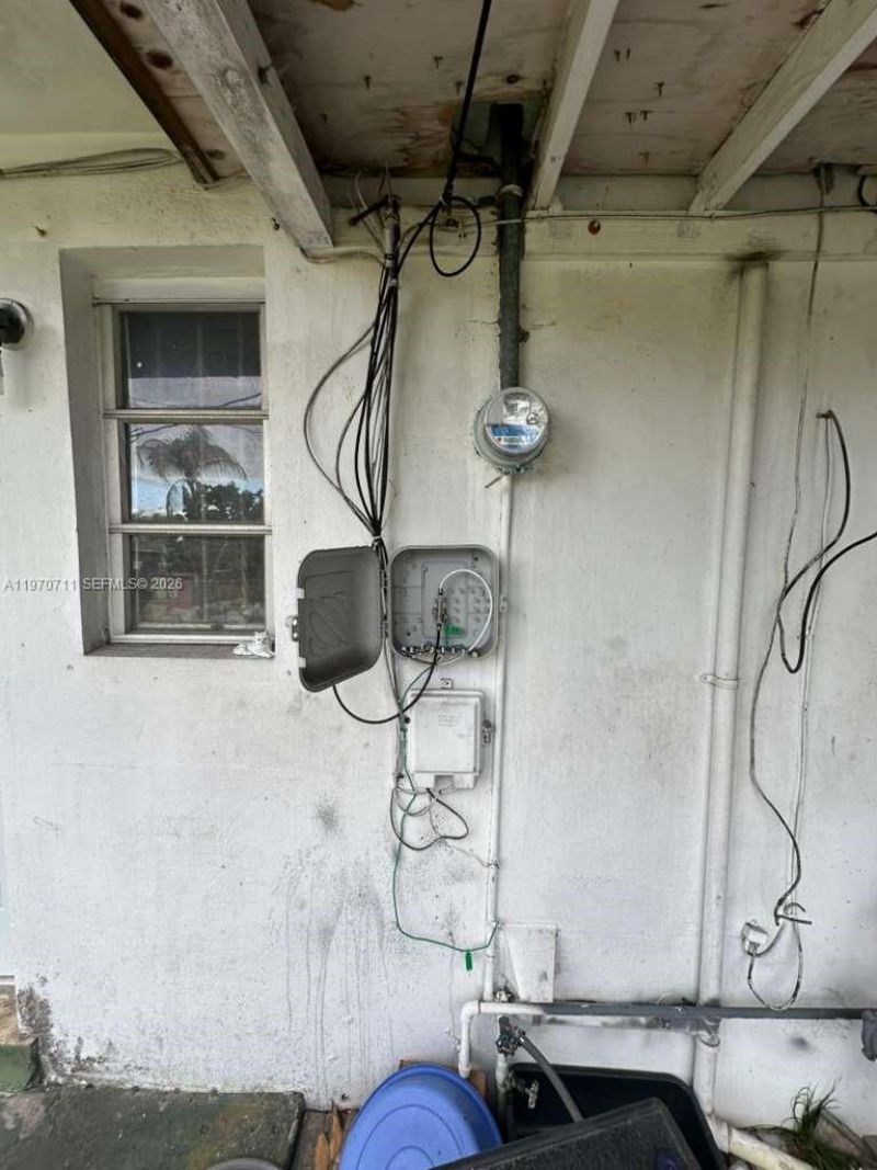 521 NW 189th Ter, Miami Gardens, FL 33169 Photo