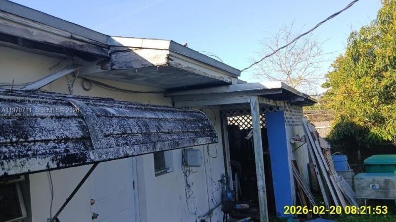 521 NW 189th Ter, Miami Gardens, FL 33169 Photo