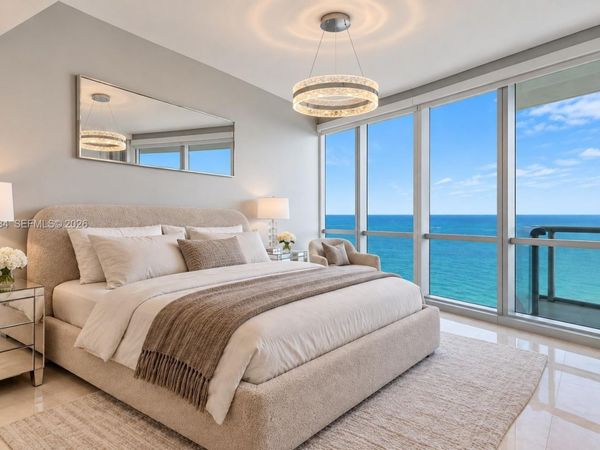 17121 Collins Ave, Unit 2905, Sunny Isles Beach, FL 33160